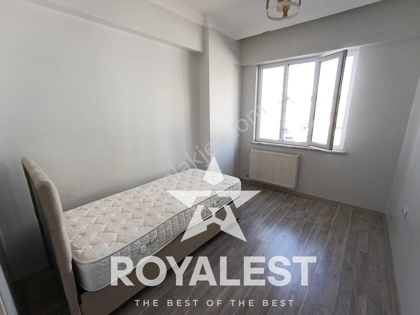 Royalest'ten Manzaralı Süper Konumda Bakımlı 3+1 — fotoğraf 12