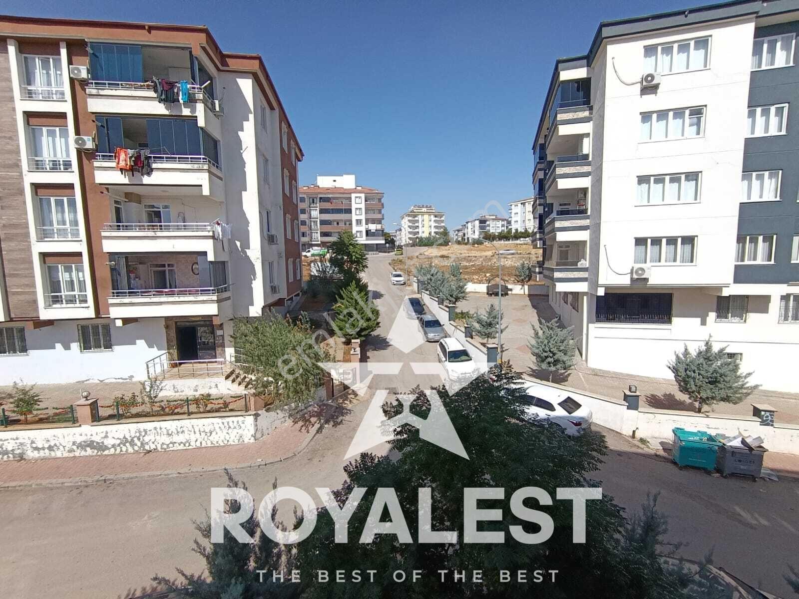 Royalest'ten Manzaralı Süper Konumda Bakımlı 3+1 — fotoğraf 24