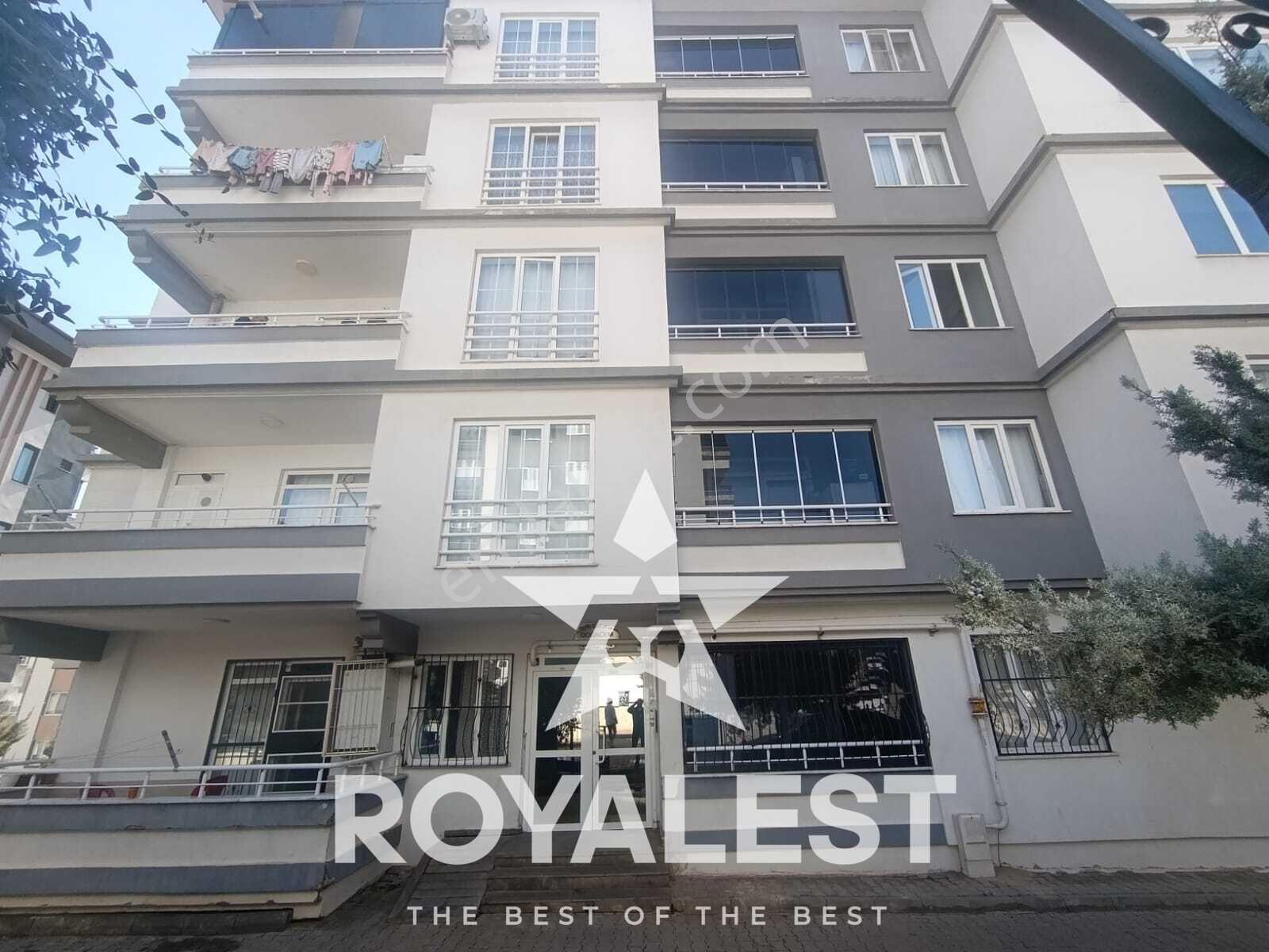 Royalest'ten Manzaralı Süper Konumda Bakımlı 3+1 — fotoğraf 27