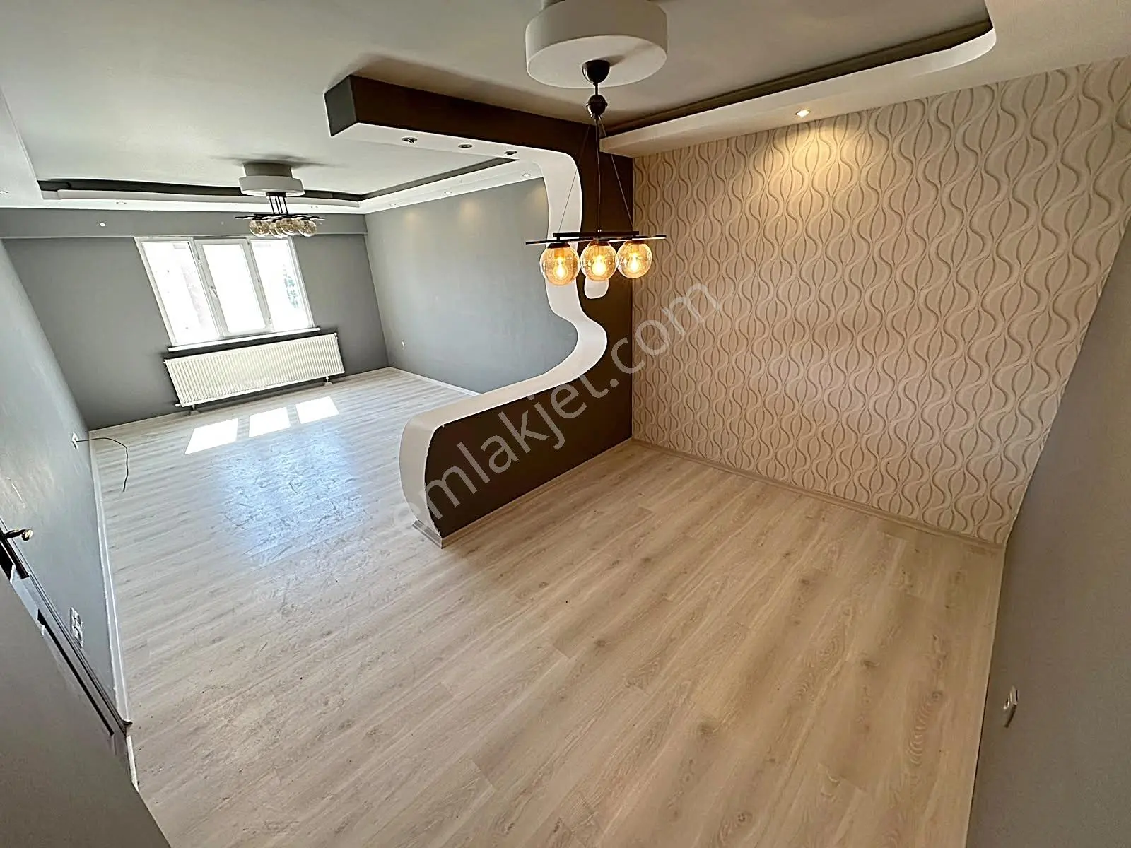Az-er Yapıdan Geniş Kullanım Alanına Sahip Ön Cephe 2+1 Daire — fotoğraf 3