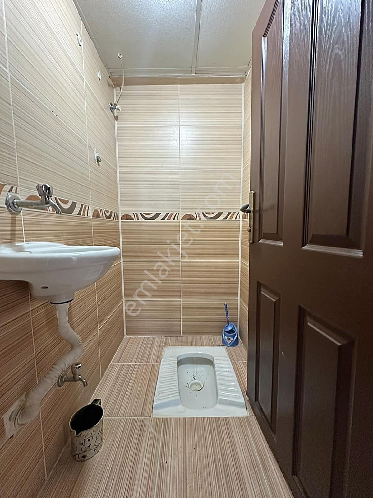 Az-er Yapıdan Geniş Kullanım Alanına Sahip Ön Cephe 2+1 Daire — fotoğraf 19