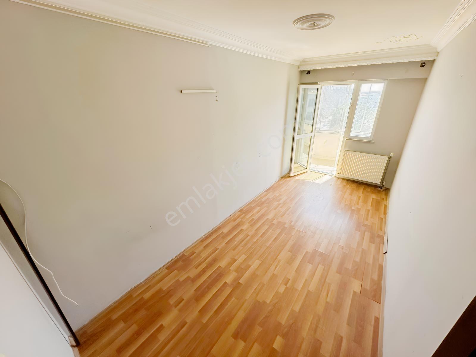 Az-er Yapıdan Geniş Kullanım Alanına Sahip Ön Cephe 2+1 Daire — fotoğraf 33