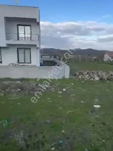 Manisa Yunusemre Çamlıca Mah. 371m2 Villa İmarlı Arsa — fotoğraf 4