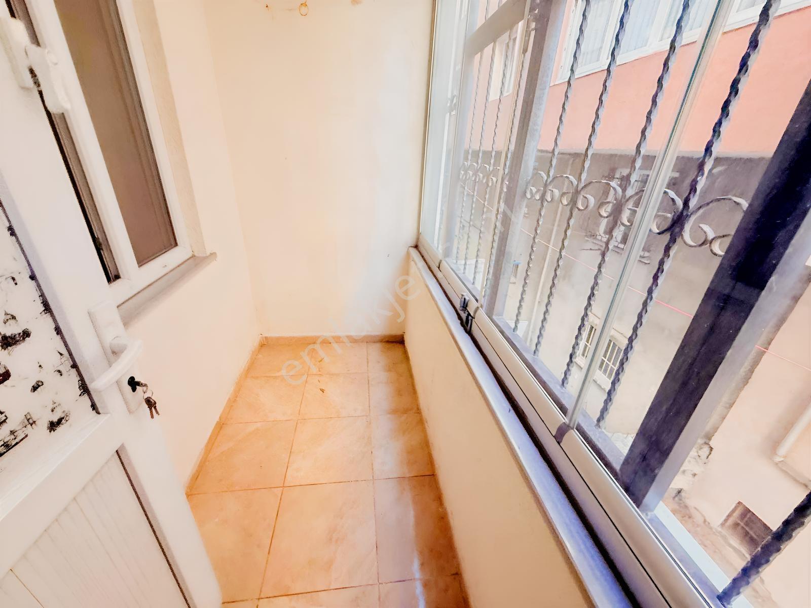 Arzu Emlak'tan Gazi Mah Satılık 3+1 Balkonlu Yüksek Giriş Daire — fotoğraf 13