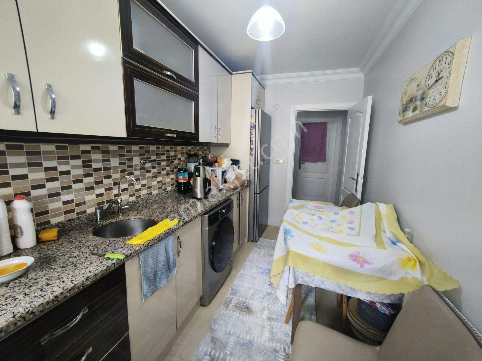 Güneyden Geniş Kullanışlı Balkonlu 3+1.100m2 Daire — fotoğraf 6