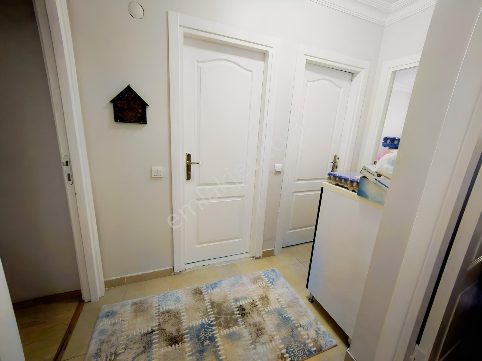 Güneyden Geniş Kullanışlı Balkonlu 3+1.100m2 Daire — fotoğraf 10