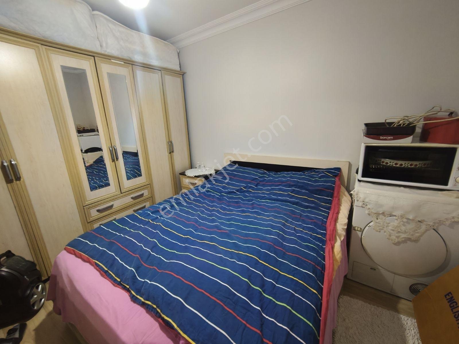Güneyden Geniş Kullanışlı Balkonlu 3+1.100m2 Daire — fotoğraf 23