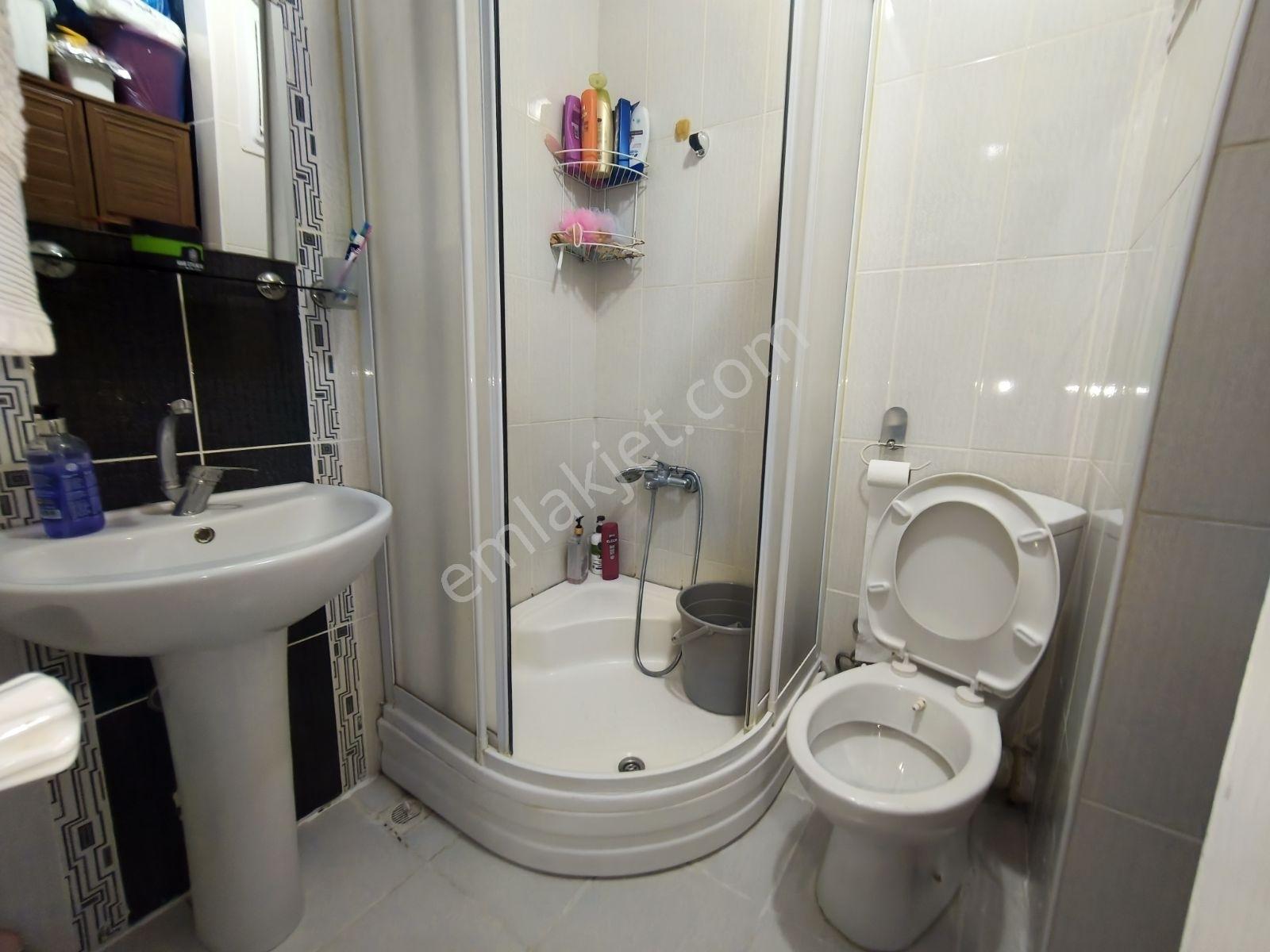 Güneyden Geniş Kullanışlı Balkonlu 3+1.100m2 Daire — fotoğraf 26