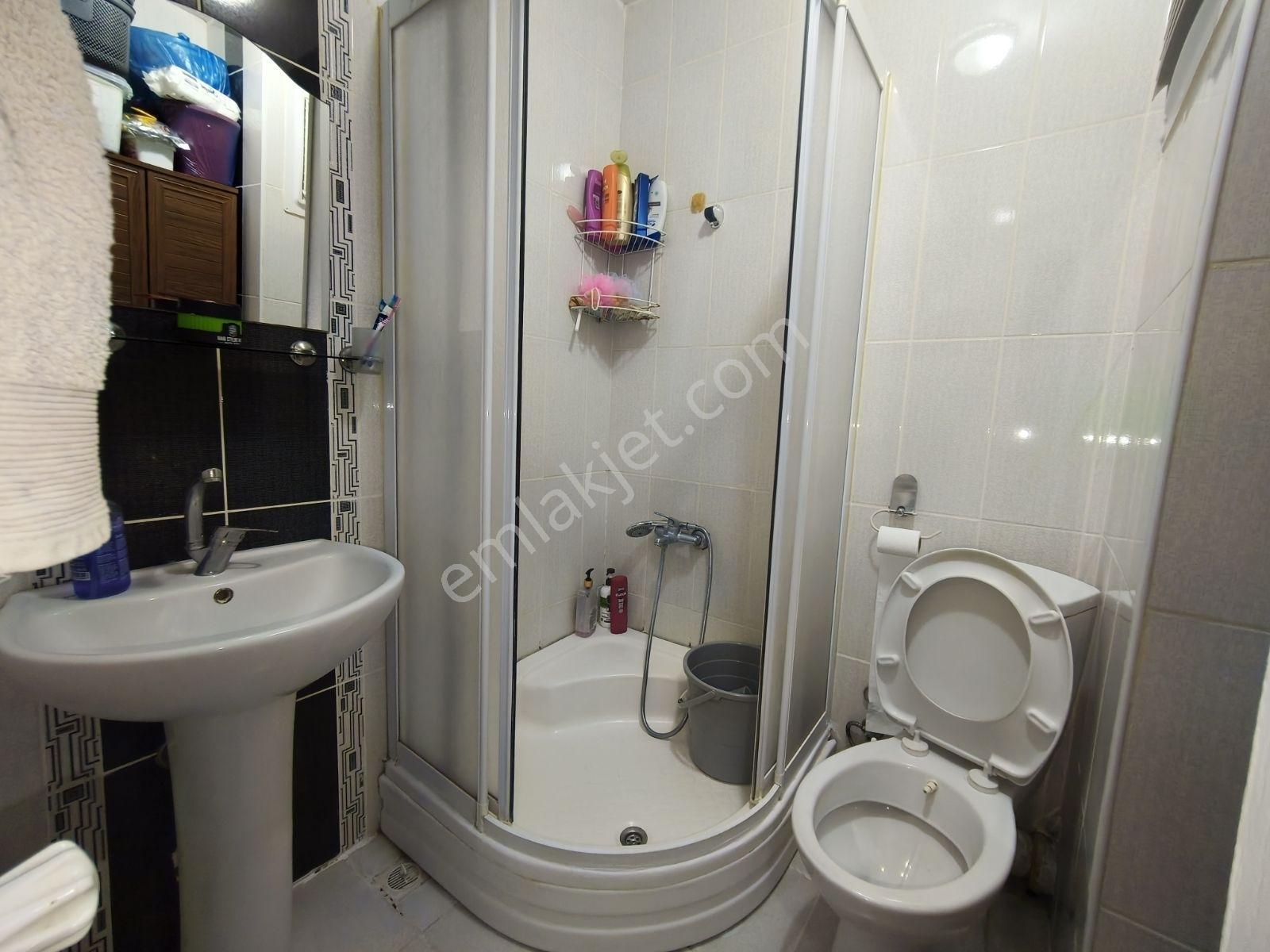 Güneyden Geniş Kullanışlı Balkonlu 3+1.100m2 Daire — fotoğraf 29