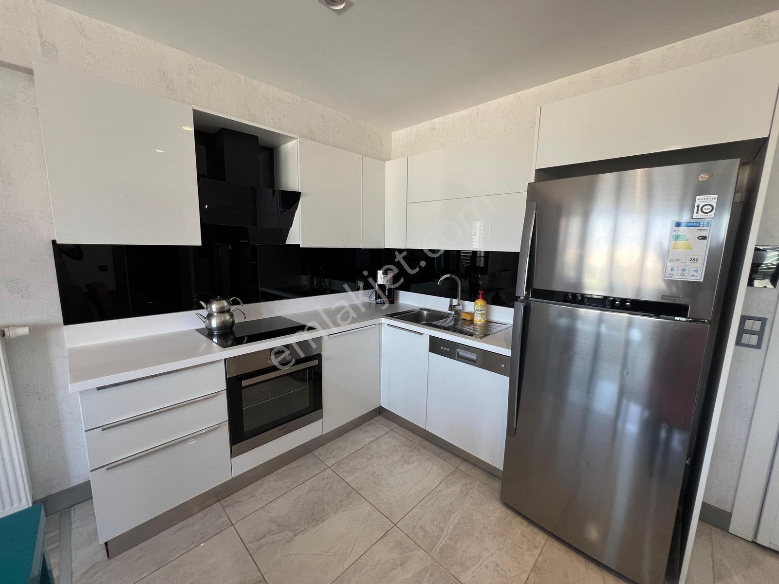 Pegaas'tan Allure Tower'da 1+1 Boş Oturuma Hazır Satılık Daire — fotoğraf 9