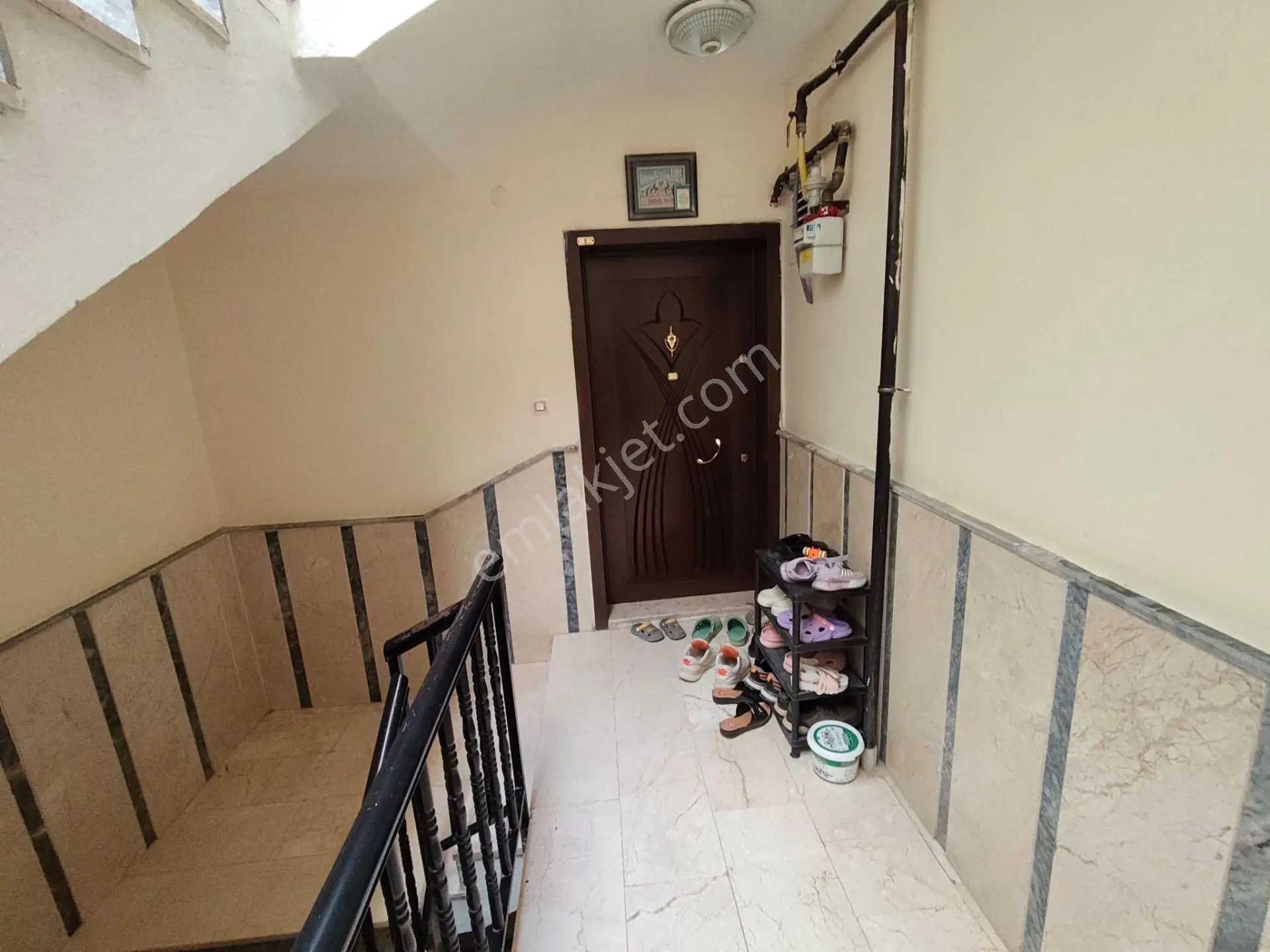 Yılmaz Gayrimenkulden Masrafsız 3+1 Öncephe Ara Kat Satılık Daire Pazarlık Var — fotoğraf 6