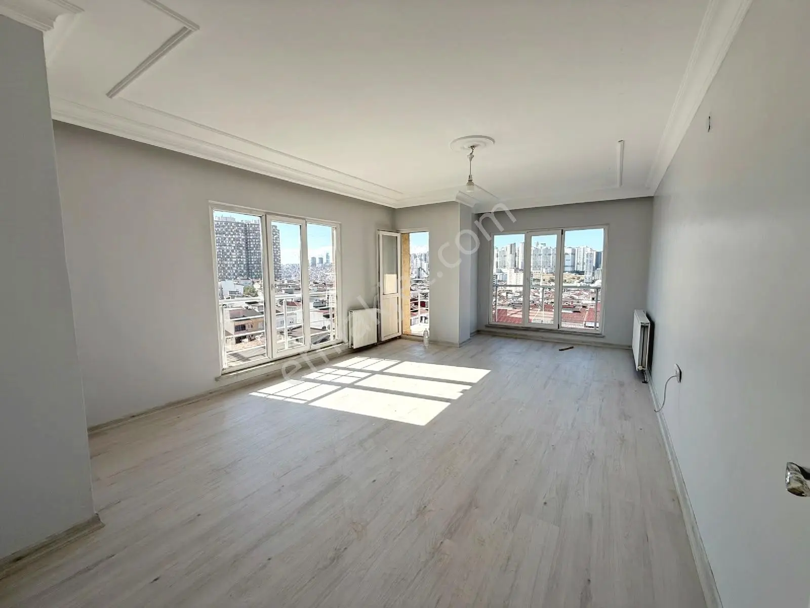 Merkezi Konumda Asansörlü, Otoparklı 4+2 Dubleks Daire — fotoğraf 2