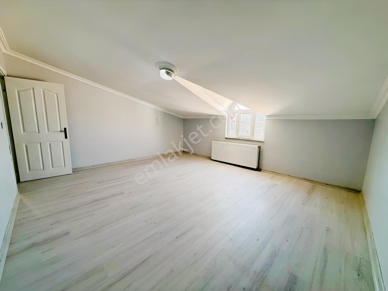 Merkezi Konumda Asansörlü, Otoparklı 4+2 Dubleks Daire — fotoğraf 20