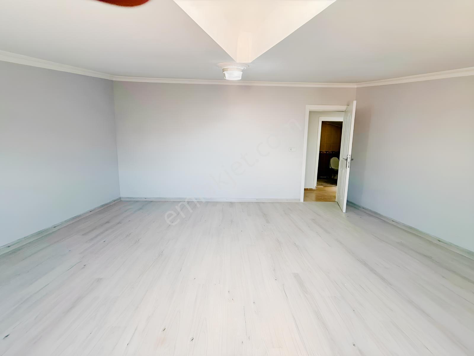 Merkezi Konumda Asansörlü, Otoparklı 4+2 Dubleks Daire — fotoğraf 21