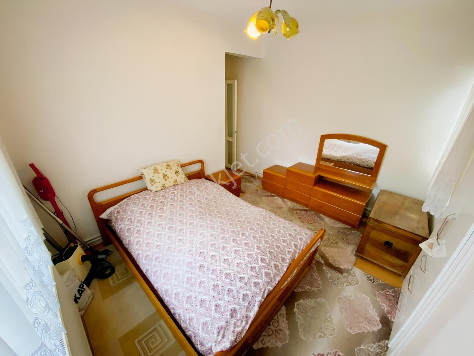 Kamilocak'ta Kentsel Dönüşüm Bölgesinde-komple Eşyalı-satılık! — fotoğraf 23