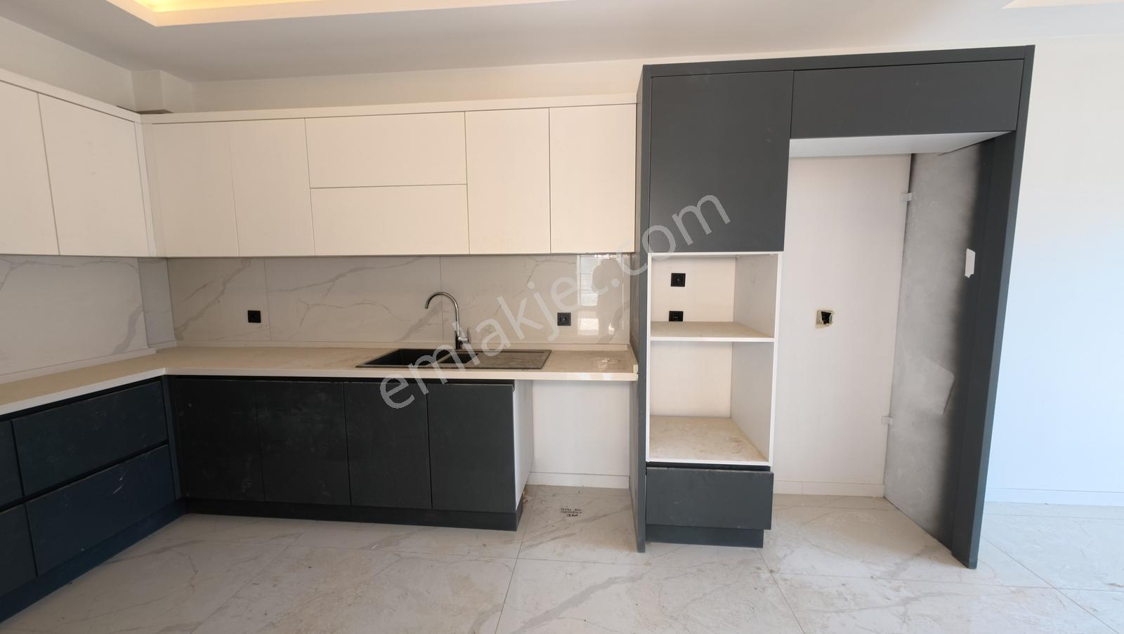 Menderes Coldwell Banker Poyrazdan Köşe Konum Lüks 4+1 Villa — fotoğraf 12