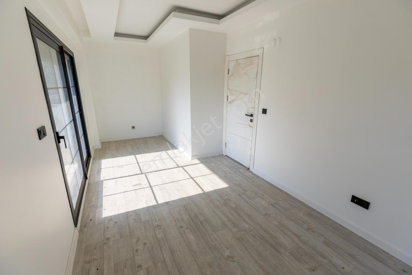 Menderes Coldwell Banker Poyrazdan Köşe Konum Lüks 4+1 Villa — fotoğraf 26