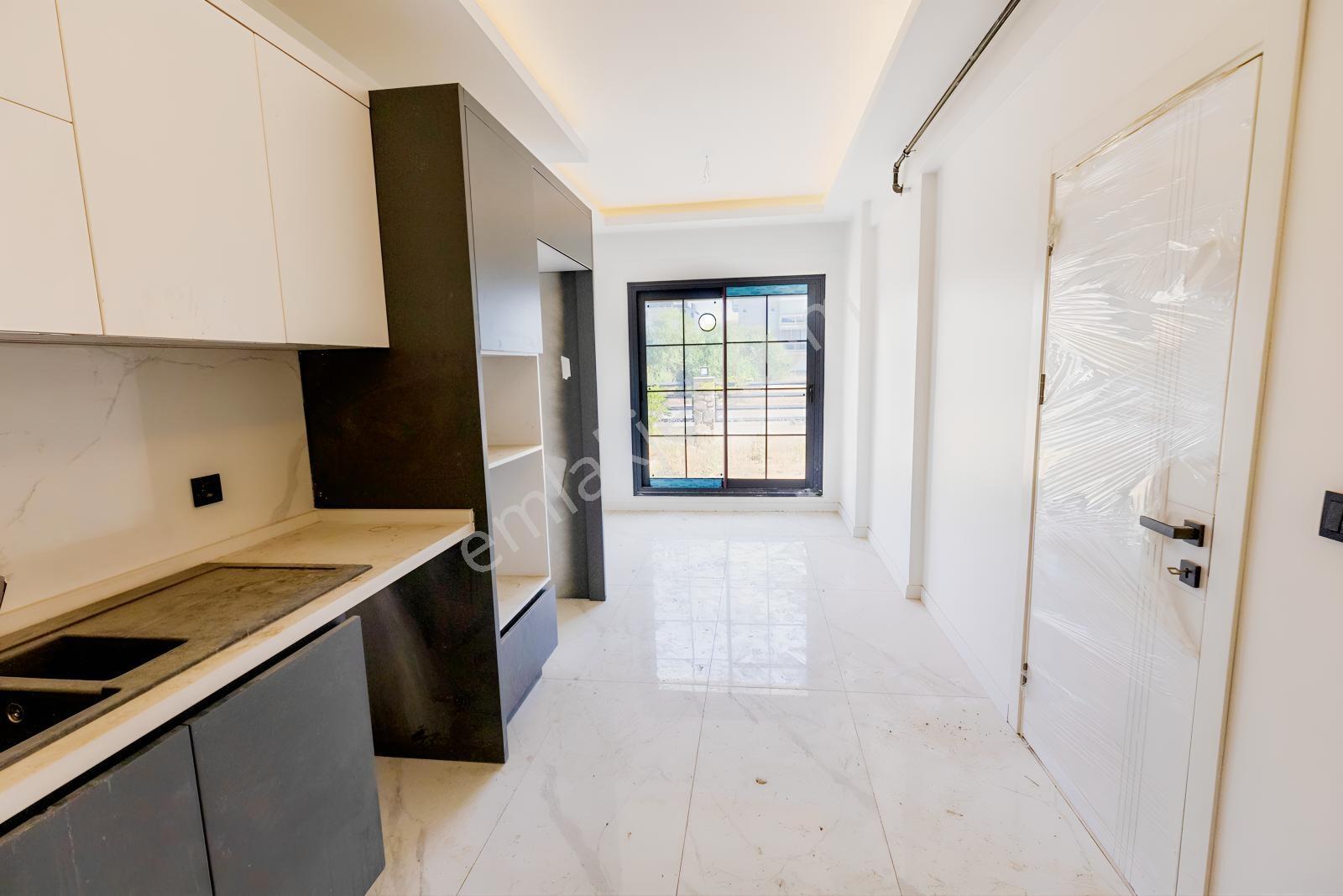 Menderes Coldwell Banker Poyrazdan Köşe Konum Lüks 4+1 Villa — fotoğraf 30