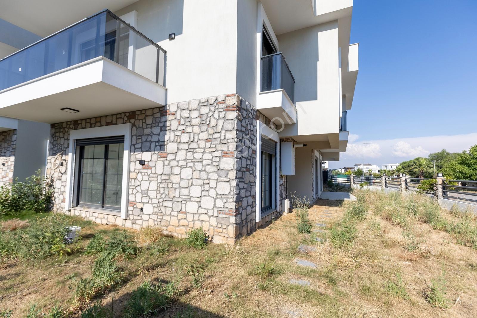 Menderes Coldwell Banker Poyrazdan Köşe Konum Lüks 4+1 Villa — fotoğraf 33