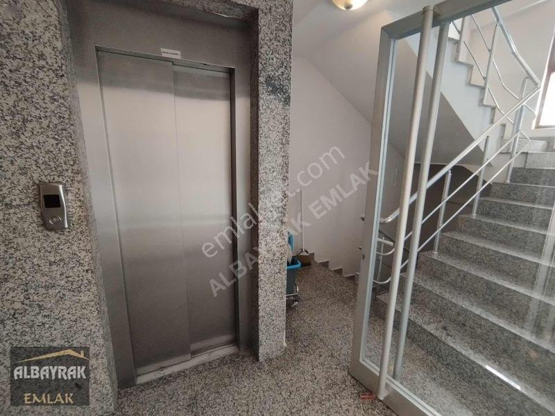 Albayrak Emlaktan Elit Life Sitesinde Yüksek Katta 2+1 Daire — fotoğraf 7