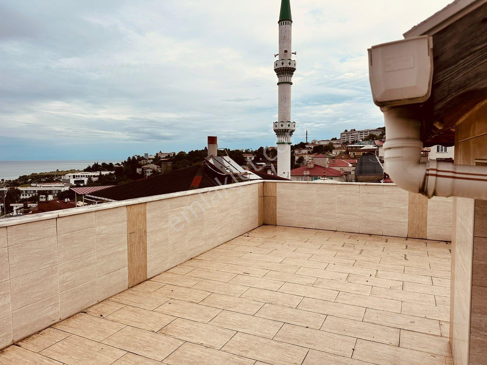 Trabzon Kalkınma Mah.cadde Üstü Satılık Daireler — fotoğraf 4