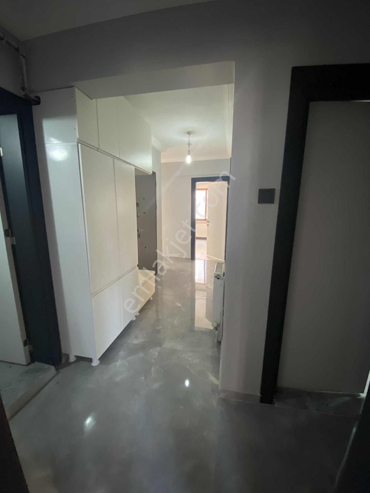 Yunus Emre Mah. 2+1 Komple Tadilatlı Daire — fotoğraf 7