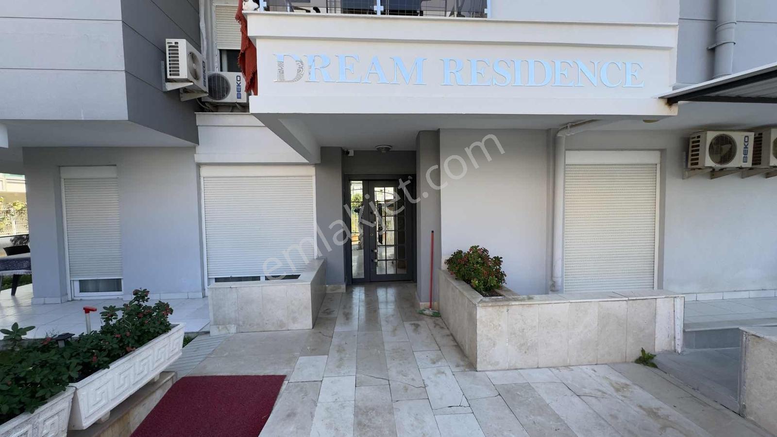 Güzelobada Havuzlu Sitede Satılık Eşyalı Yatırım Fırsatı 1+1 — fotoğraf 6
