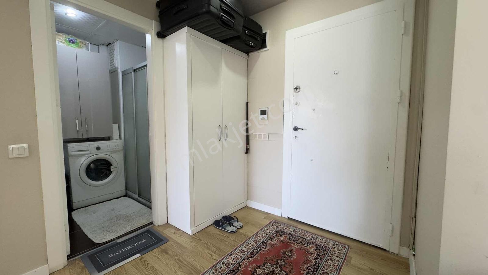 Güzelobada Havuzlu Sitede Satılık Eşyalı Yatırım Fırsatı 1+1 — fotoğraf 13