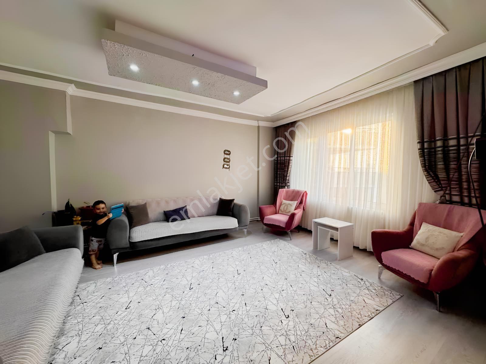 Çorlu Kemalettin Mh De Satılık Uyguna 2+1 Daire