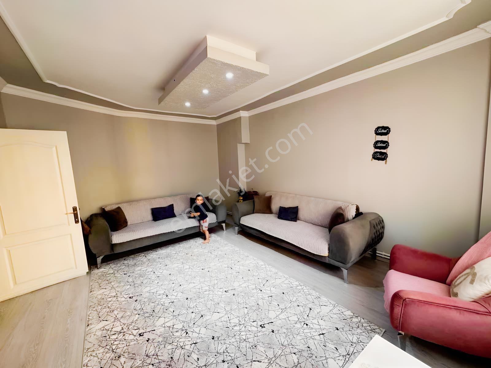Çorlu Kemalettin Mh De Satılık Uyguna 2+1 Daire — fotoğraf 2