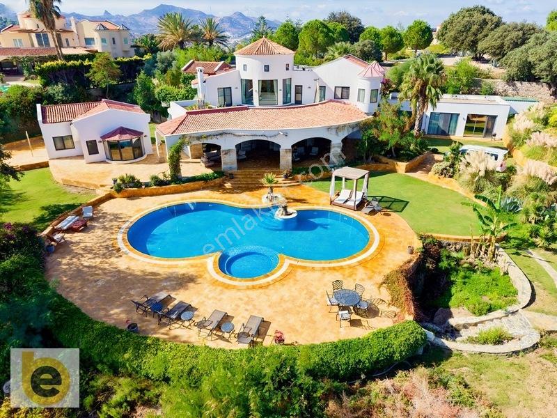 Yalıkavak'ta 5.267 M2 Arsada Deniz Manzaralı Satılık Malikane — fotoğraf 2