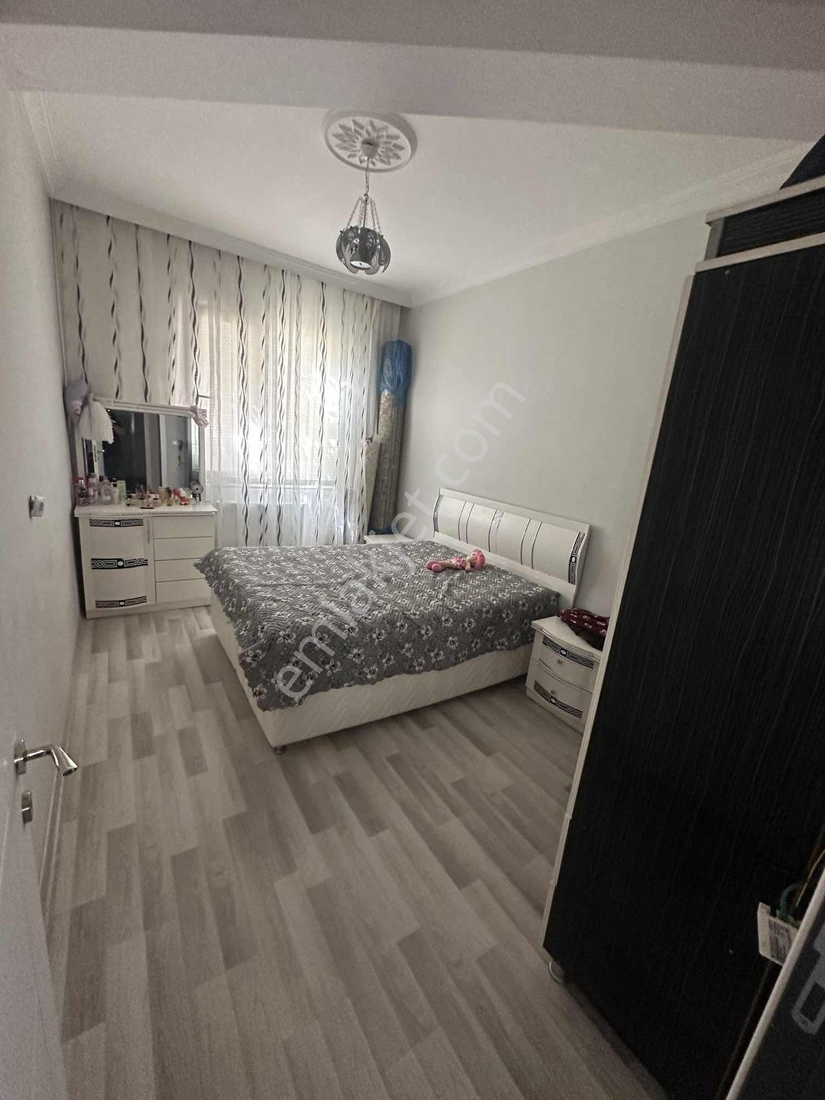 Sürer Emlak`tan Satılık 2+0 Daire`miz Kiracılı 75 Mt Kare Olmakt — fotoğraf 7
