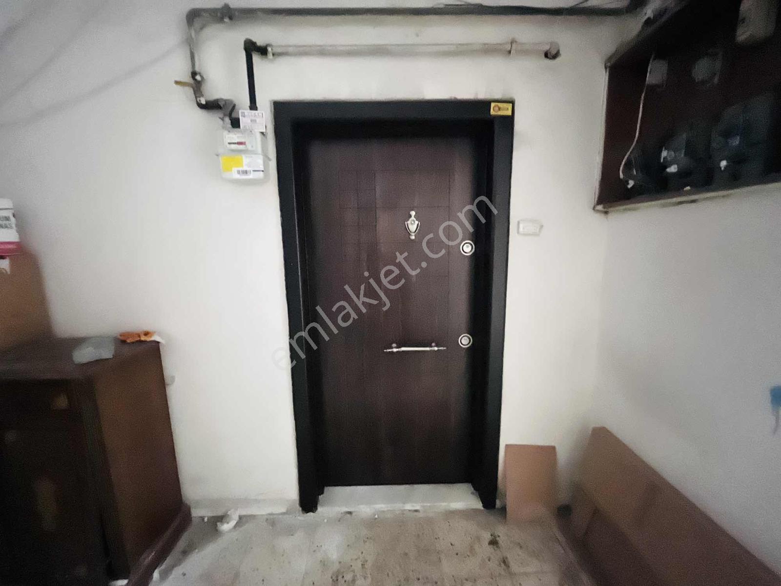 Kirazlıda Geniş Ve Kullanışlı 2+1 Masrafsız — fotoğraf 17