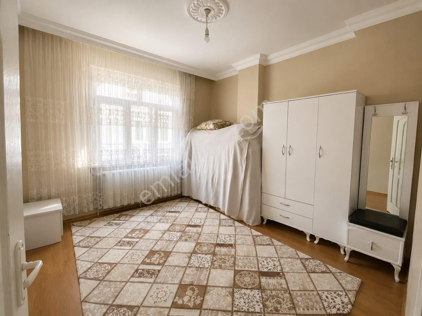 Bağcılar Fatih Mahallesi 2+1 Satılık Daire — fotoğraf 2