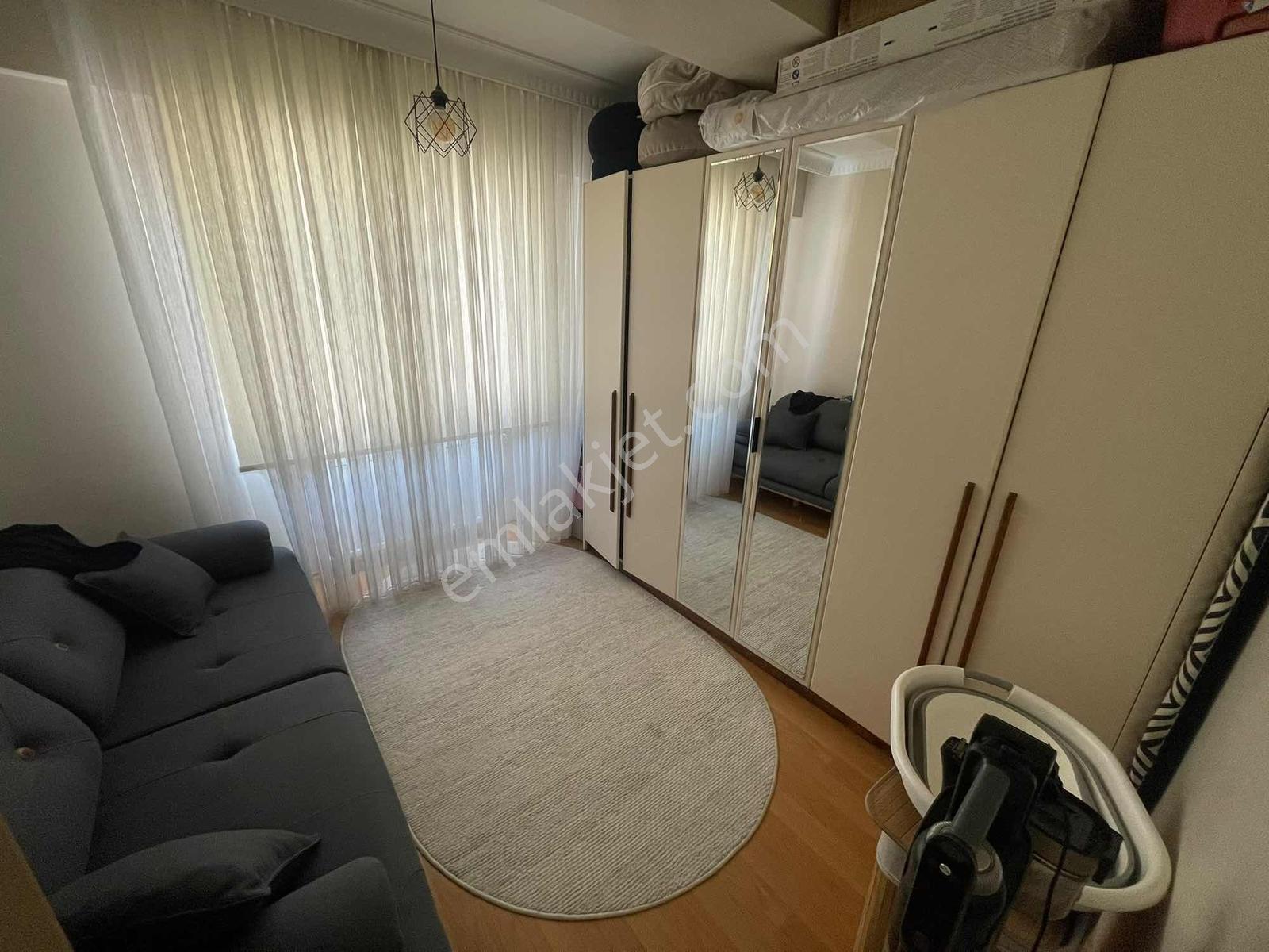 Emin Gayrimenkulden Göztepede Muhteşem Konumda Arakat 2+1 — fotoğraf 12