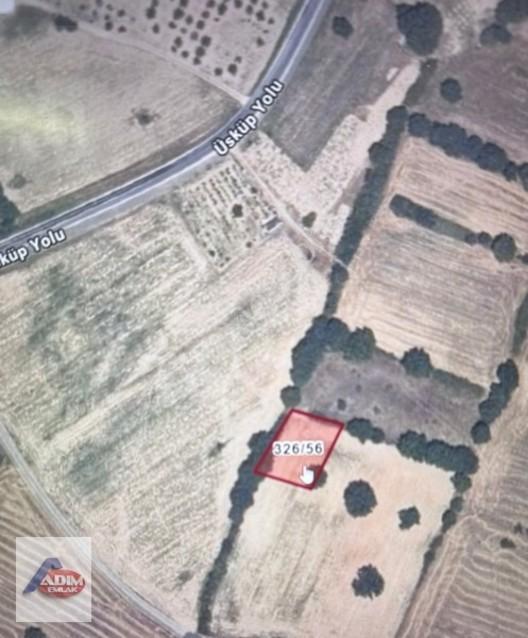 Üsküp'Te Sanayi Yakını 774 M² Yatırımlık Tarla