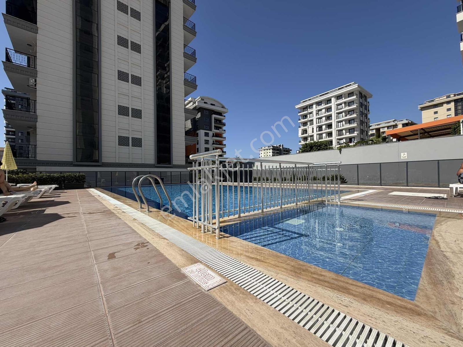 Alanya Mahmutlar Satılık 1+1 50 M2 Daire — fotoğraf 14