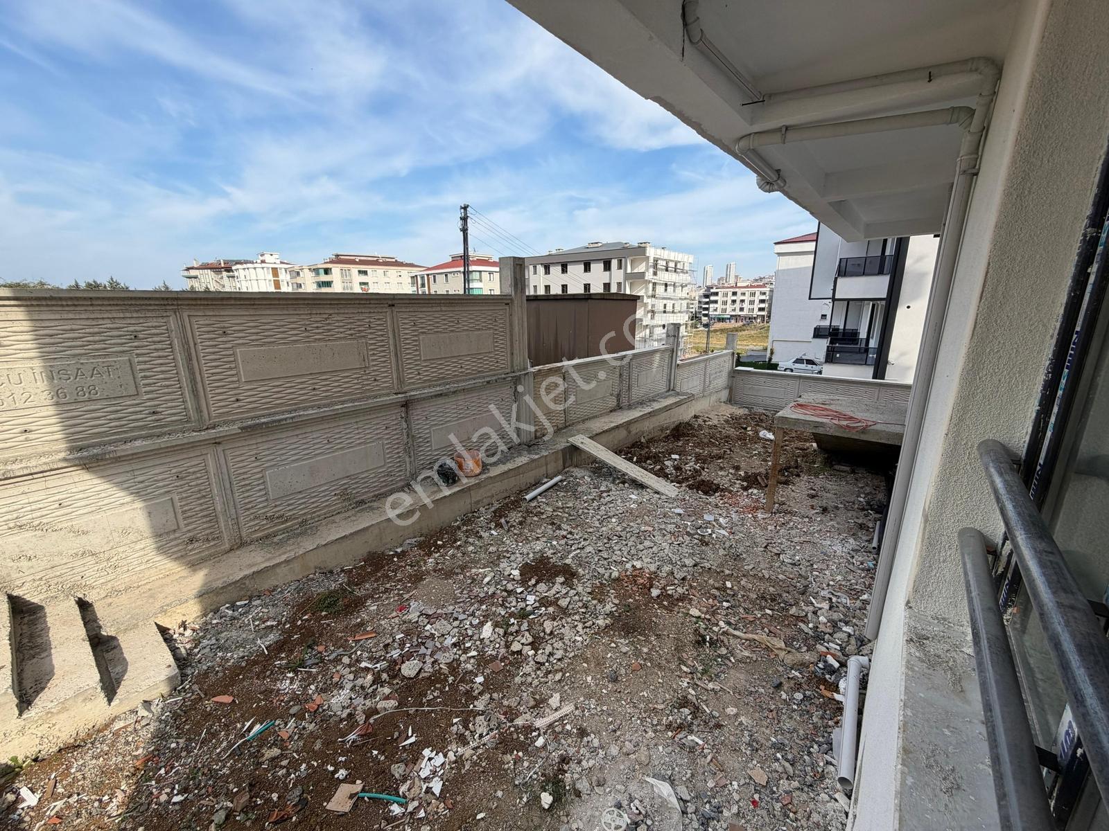 İstiklal Mahallesinde Fırsat Satılık 1+1 Daire! — fotoğraf 6