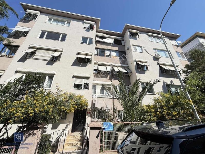 Acıbadem Pınar Sitesi Yatırımlık Ara Katta Satılık 3+1 — fotoğraf 4