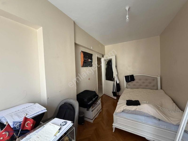 Acıbadem Pınar Sitesi Yatırımlık Ara Katta Satılık 3+1 — fotoğraf 19
