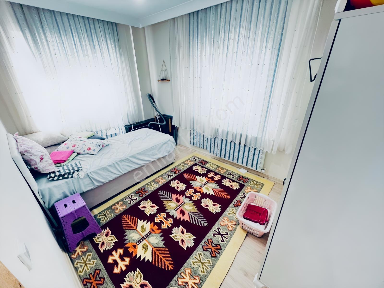 Gömeç Yaya Mahallesinde Merkezi Konumda Ara Kat 3+1 Daire — fotoğraf 18