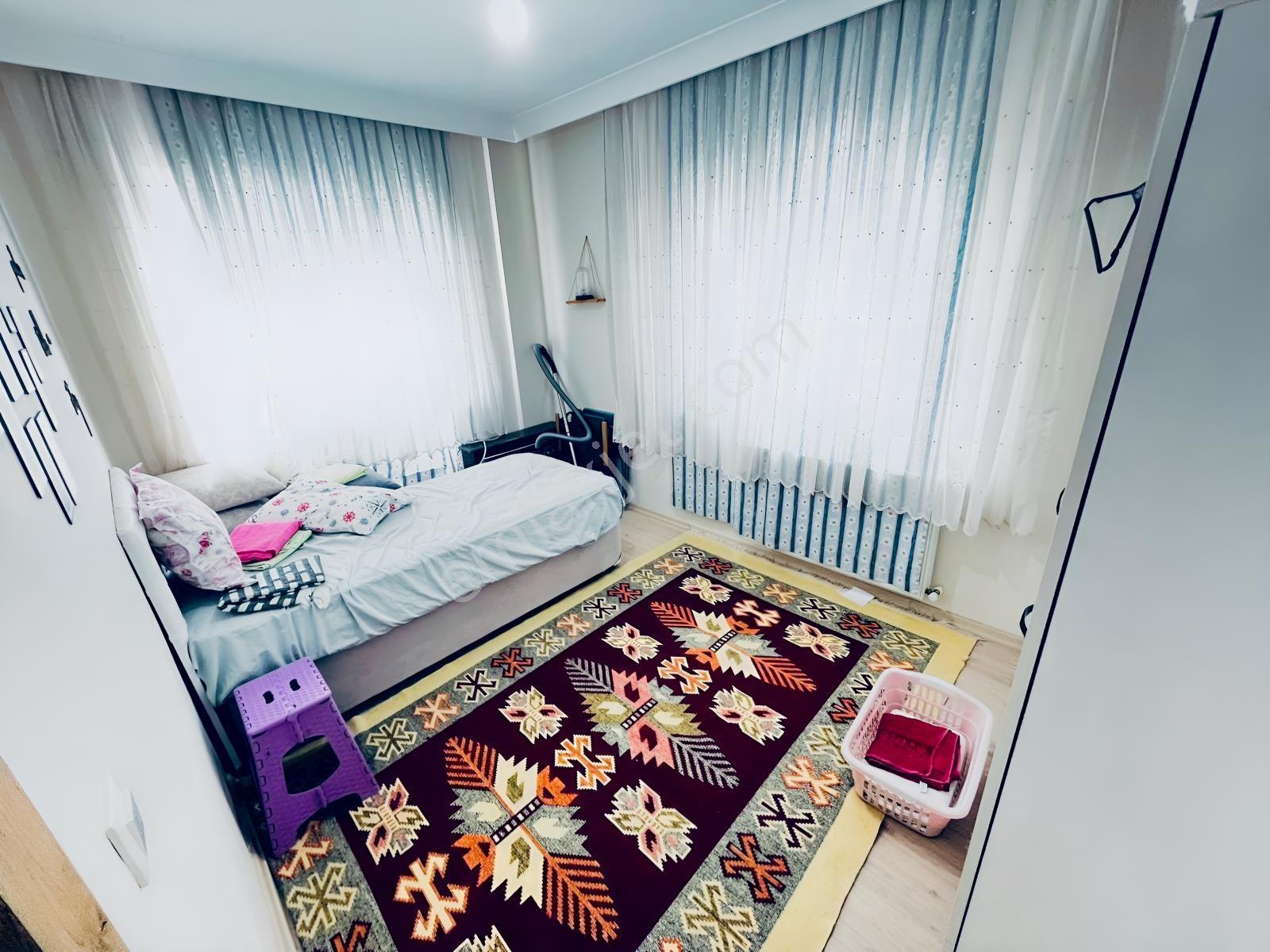 Gömeç Yaya Mahallesinde Merkezi Konumda Ara Kat 3+1 Daire — fotoğraf 19