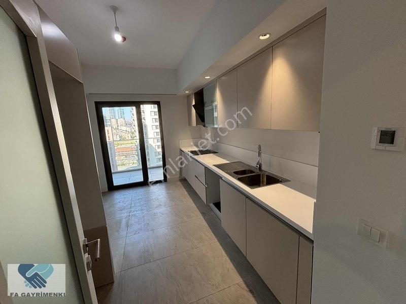 Fikirtepe 3. Etap'ta Manzaralı 3+1 Daire (14. Kat) — fotoğraf 13