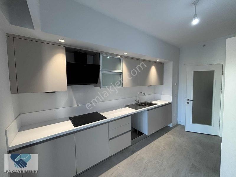 Fikirtepe 3. Etap'ta Manzaralı 3+1 Daire (14. Kat) — fotoğraf 18