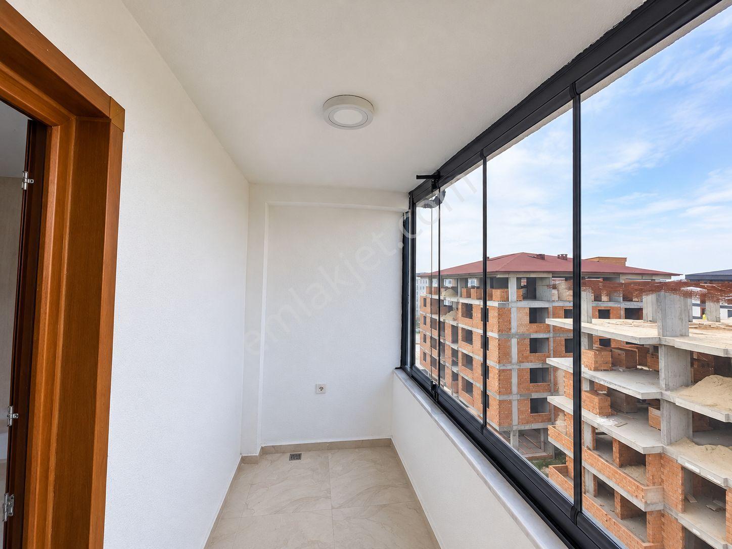 Re/max Land’den Çerkezköy Kızılpınar Gültepe Erkul Sitesi’nde Satılık 3+1 Daire — fotoğraf 17