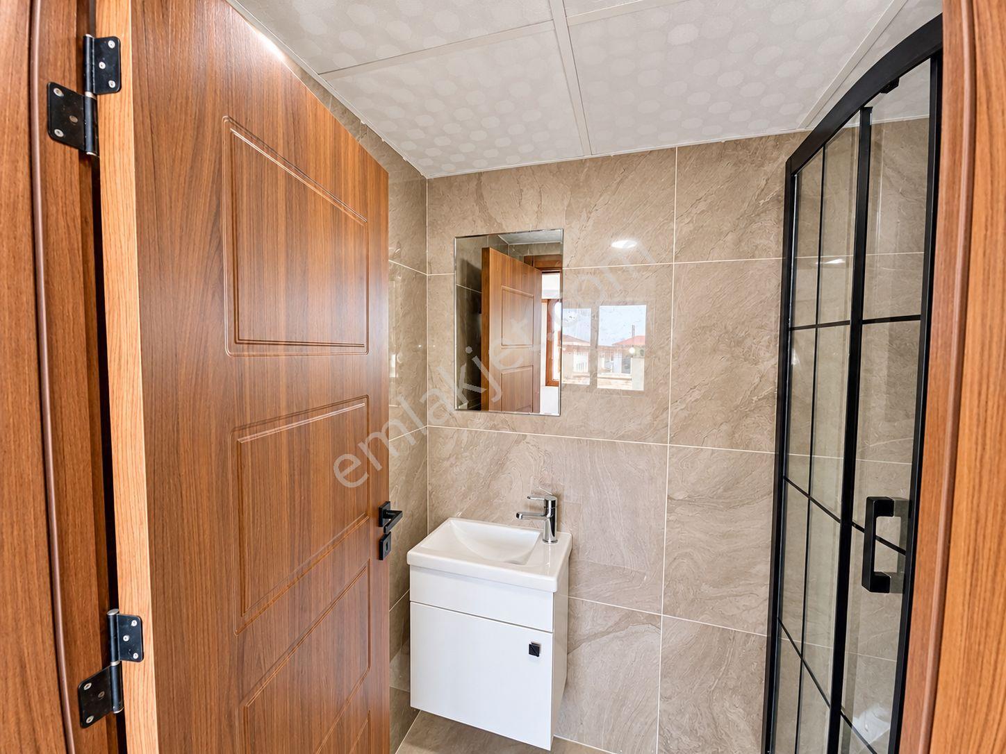 Re/max Land’den Çerkezköy Kızılpınar Gültepe Erkul Sitesi’nde Satılık 3+1 Daire — fotoğraf 26