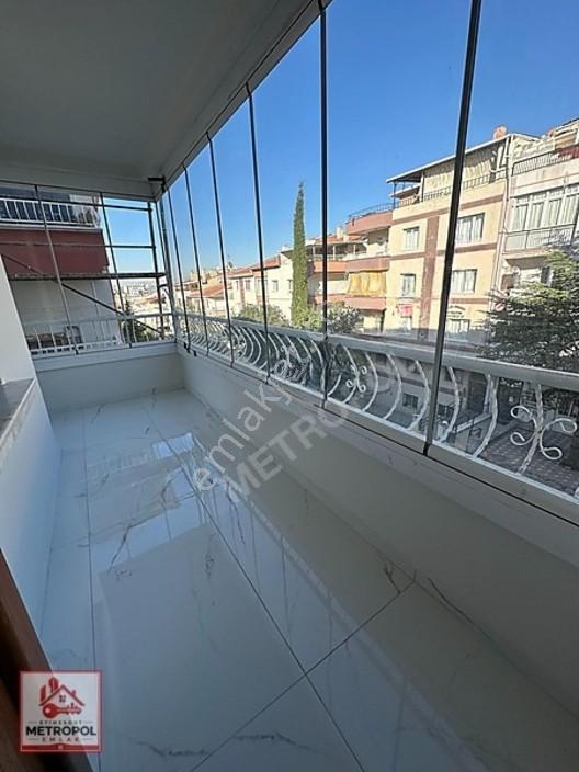 Lüks Yapılı Ön Cephe Çok Geniş 3+1 Ara Kat Çift Banyo Çift Balkn — fotoğraf 16