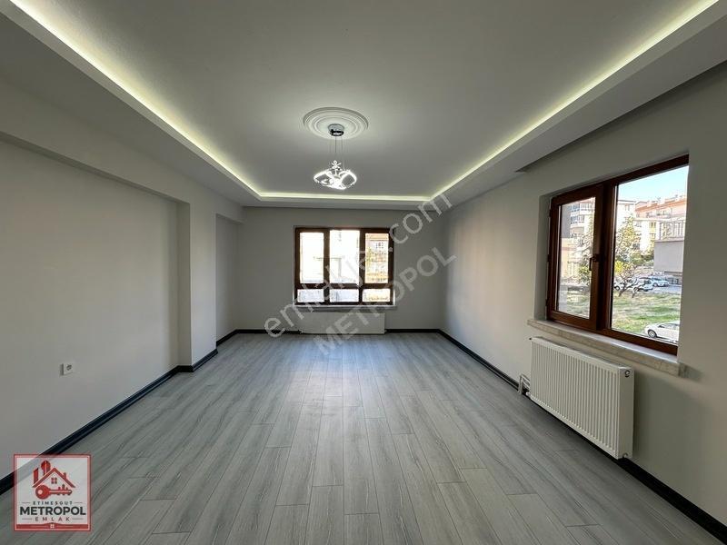 Lüks Yapılı Ön Cephe Çok Geniş 3+1 Ara Kat Çift Banyo Çift Balkn — fotoğraf 18