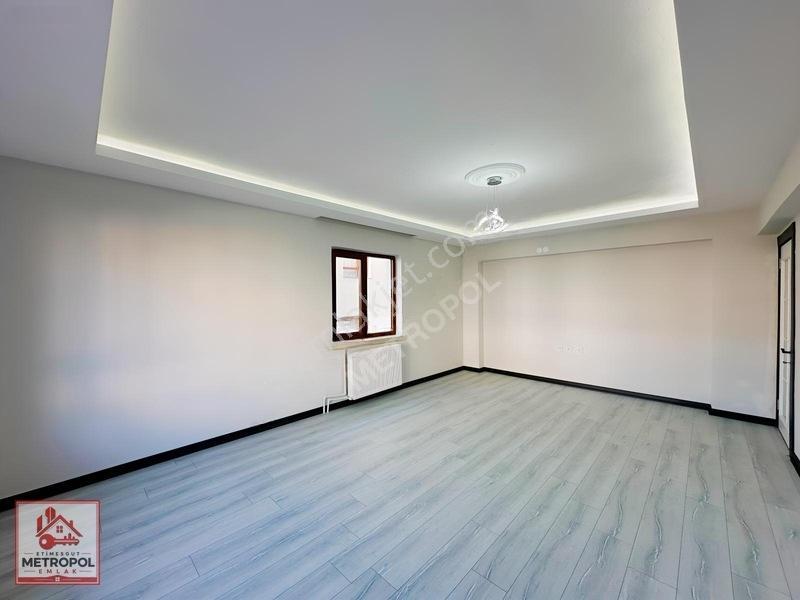 Lüks Yapılı Ön Cephe Çok Geniş 3+1 Ara Kat Çift Banyo Çift Balkn — fotoğraf 22
