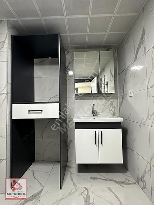 Lüks Yapılı Ön Cephe Çok Geniş 3+1 Ara Kat Çift Banyo Çift Balkn — fotoğraf 24